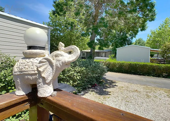 Mobil-home Ja 68 A - La Carabasse - Siblu Avec Piscine Payante * Vias